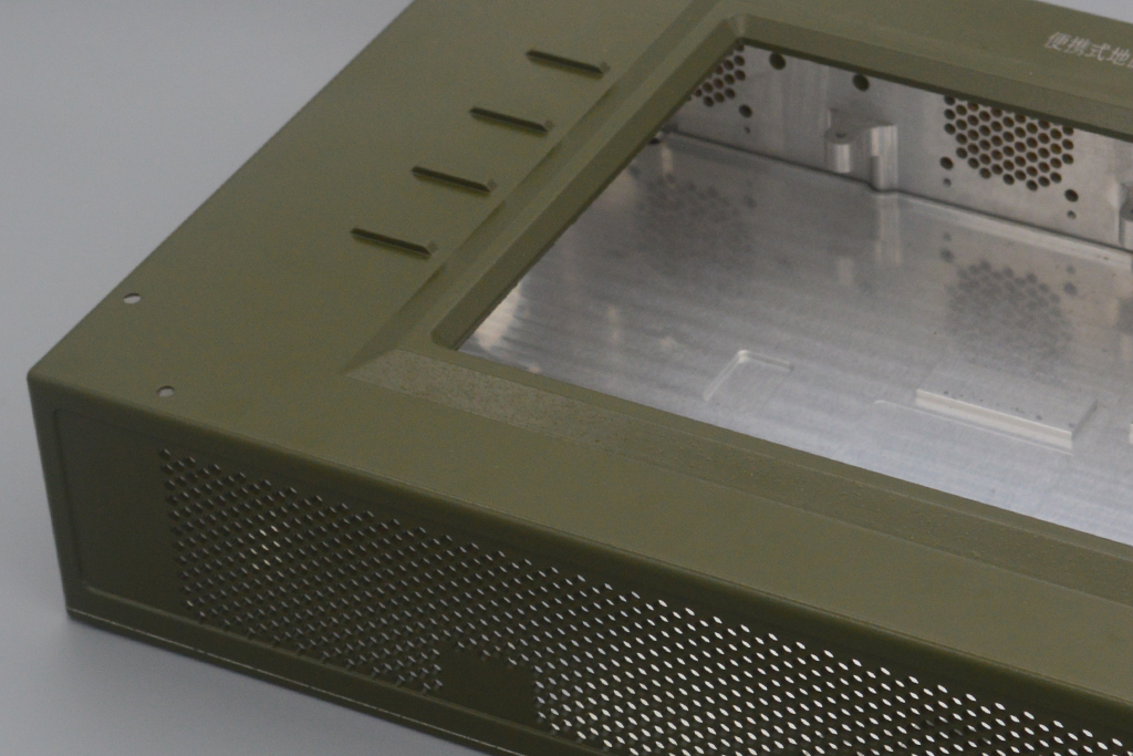 軍用通訊設(shè)備加工